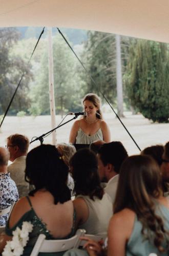 2026-07: Hochzeit von Eva & Luca im Schloss Saareck Sektempfang mit Saxophonist Olaf Theis